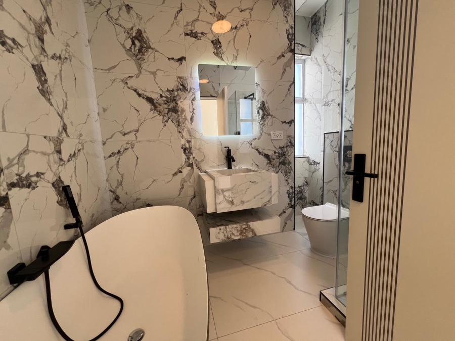 4 Bedroom Property for Sale in Sandown Western Cape